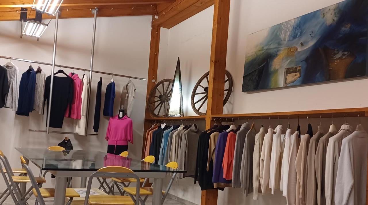 GlampingCashmereHause Rivotorto Bagian luar foto