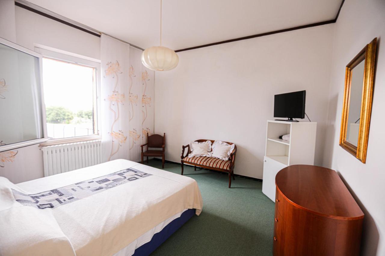 GlampingCashmereHause Rivotorto Bagian luar foto